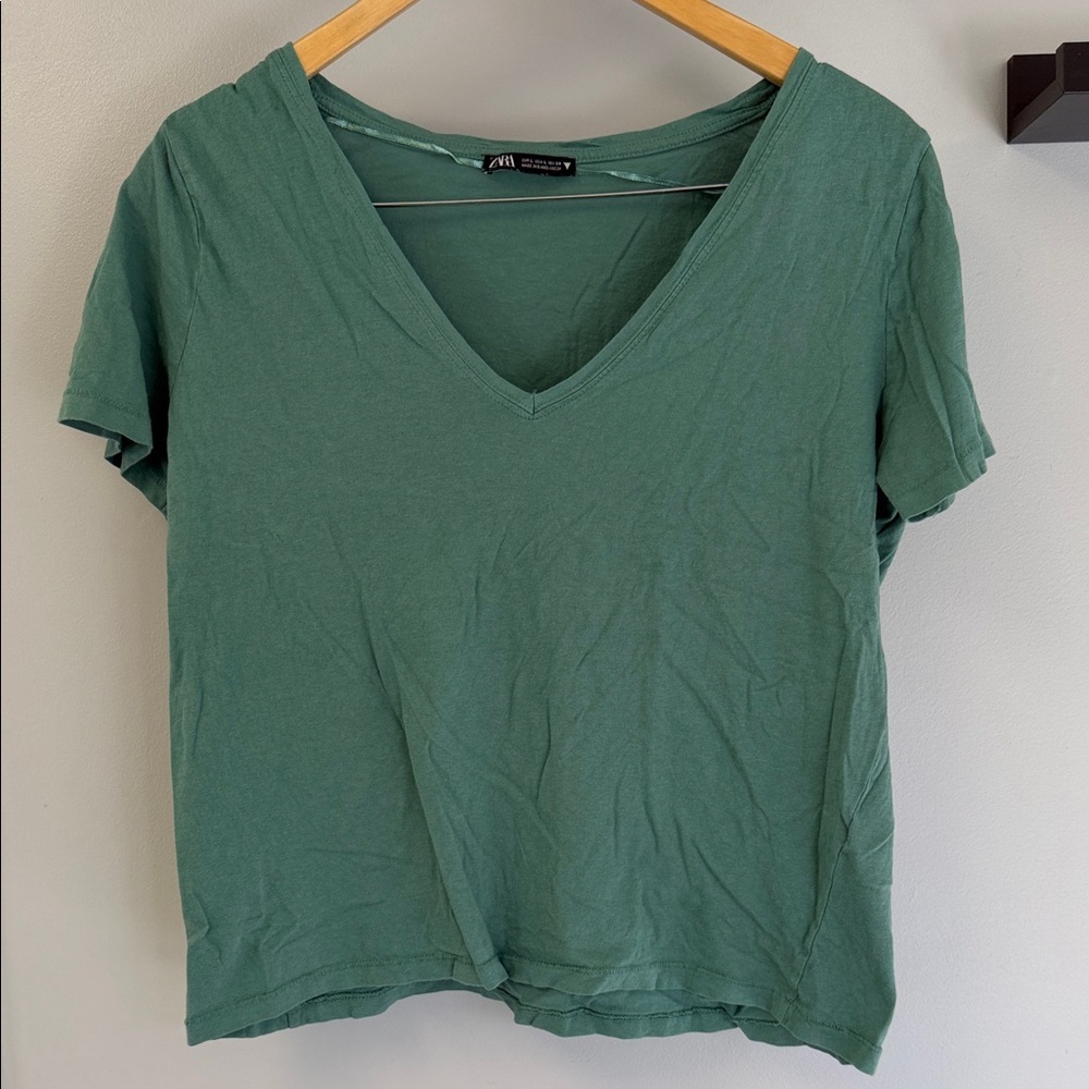Zara Basic T-Shirt